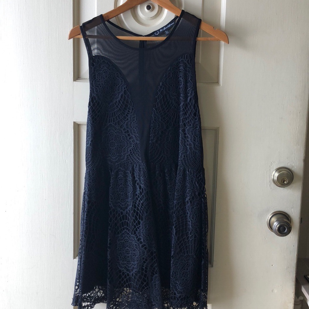 For love and lemons dress large black